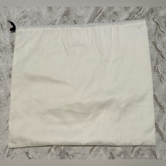 Kate Spade New York Black Cameron Street Embellished Floral Crossbody Purse - Picture 16 of 16